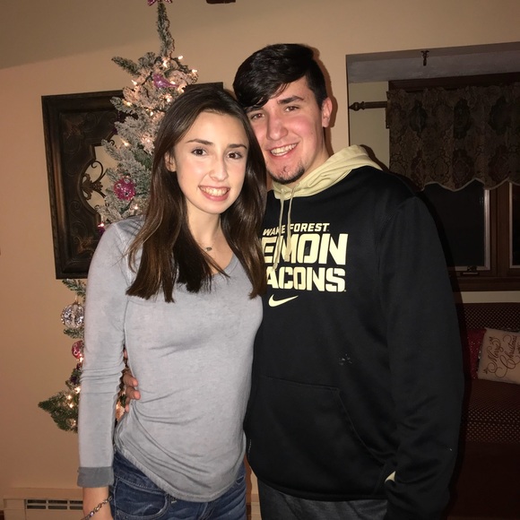 Profile Picture of Conner Heustis (@connerheustis) on Poshmark