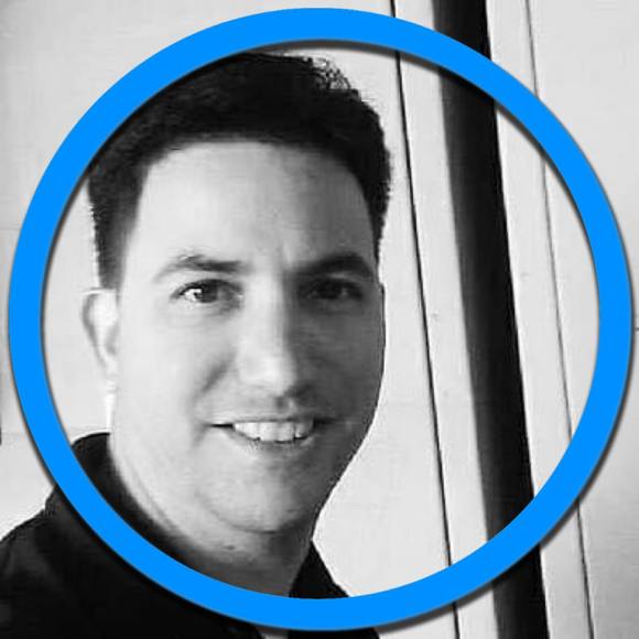 Profile Picture of Ryan Handelsman (@ryanhandelsman) on Poshmark