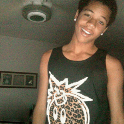 Profile Picture of Too Trill (@BabysosaJames) on Twitter