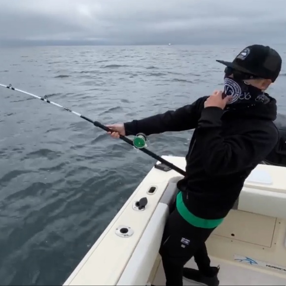 Profile Picture of Mikey Huang (@technobotz) on Poshmark