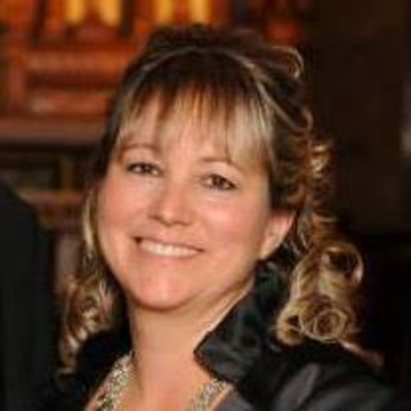 Profile Picture of Betty Tyczkowski (@bettyty) on Poshmark