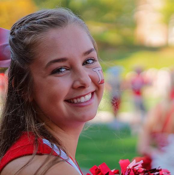 Profile Picture of Gretchen Leszczuk (@ggretch) on Poshmark