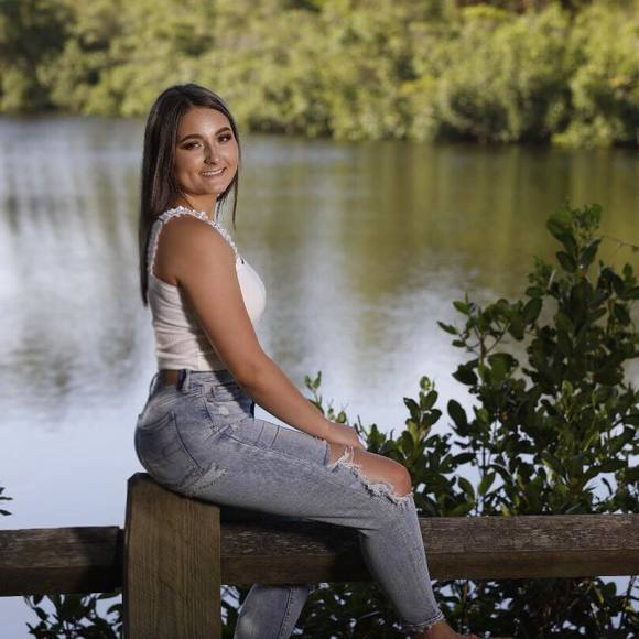 Profile Picture of Madison Singleton (@madison4316700) on Poshmark