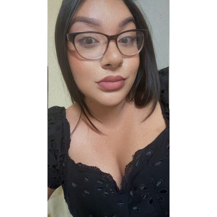 Profile Picture of Nancy Hernandez (@viviannaa00) on Tiktok