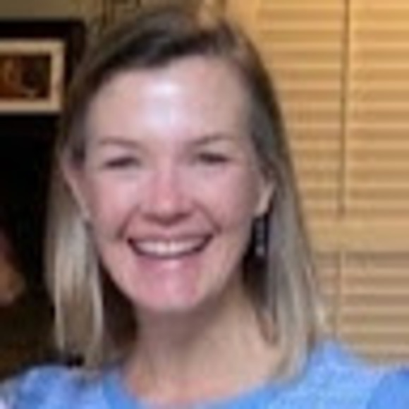 Profile Picture of Denene Lemke (@denenelemke) on Poshmark