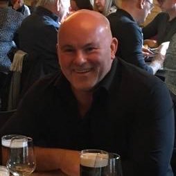 Profile Picture of Mark (@markslade71) on Twitter