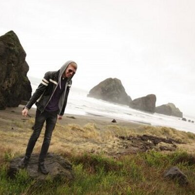 Profile Picture of Caleb Klein (@cablezklein) on Twitter