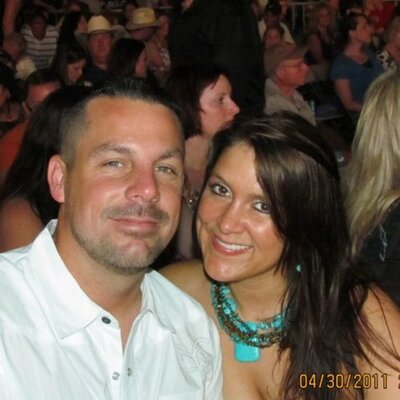 Profile Picture of Heather Nicole Hooks (@smileyhappy88) on Twitter