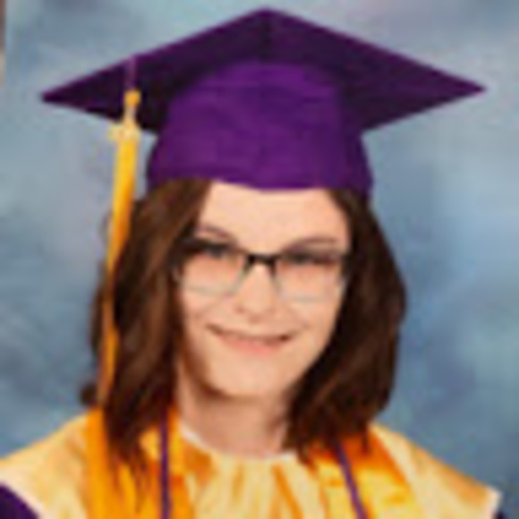 Profile Picture of Kaitlyn Aghajanian (@kraghajanian) on Poshmark