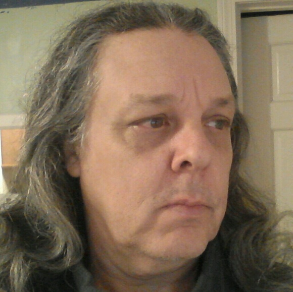 Profile Picture of Daniel Mcmanus (@acutaboveattire) on Poshmark