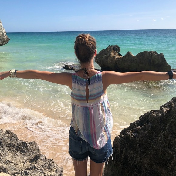 Profile Picture of Jessica Bolduc (@jmviolette) on Poshmark