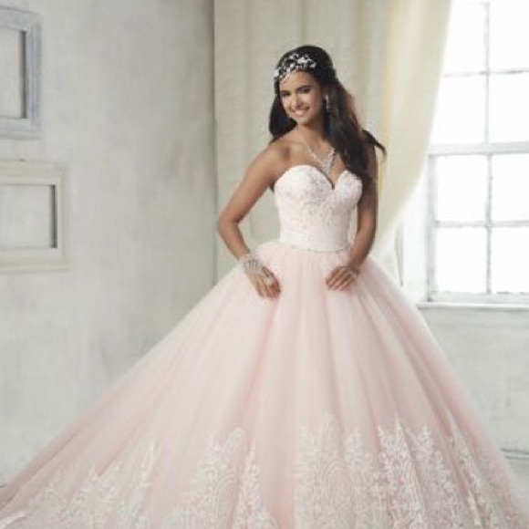 Profile Picture of Yesenia Tarula (@tarulayesenia) on Poshmark