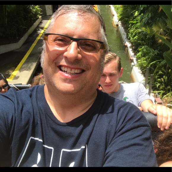 Profile Picture of Jeffrey Klein (@sleepetc) on Poshmark