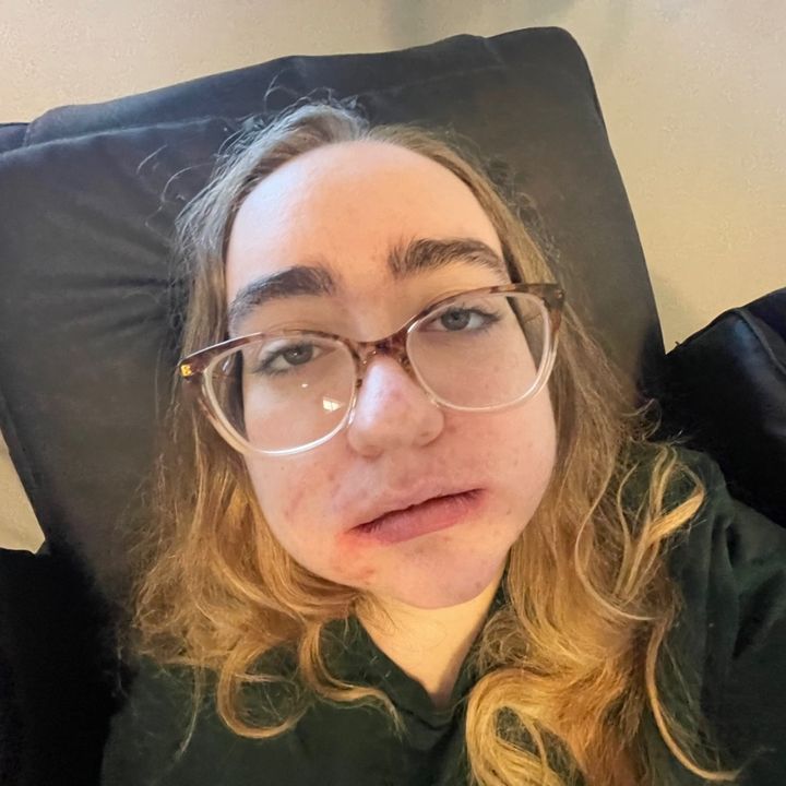 Profile Picture of roniacamPbells (@roniacampbells) on Tiktok