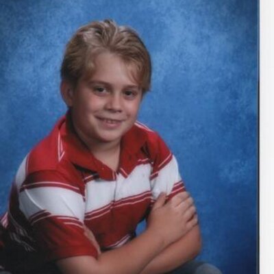 Profile Picture of Mickey Howell (@grumpykixx) on Twitter