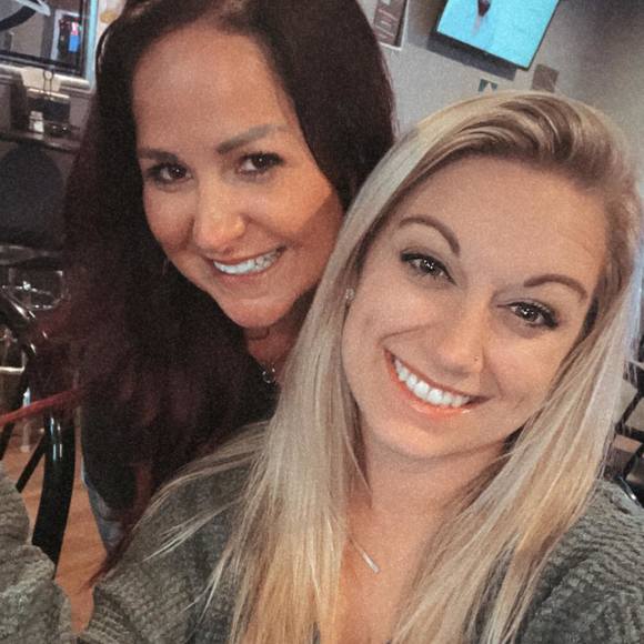 Profile Picture of Kaitlyn Friedlein (@kfriedlein) on Poshmark