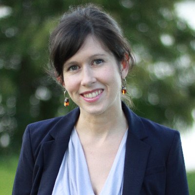 Profile Picture of Molly Kramer (@journosouth) on Twitter