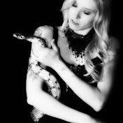 Profile Picture of Crystal Erickson (@cadmiumdream) on Youtube