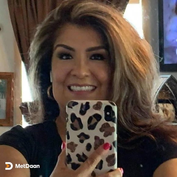 Profile Picture of Eva Rivero (@mommylatina) on Poshmark