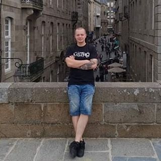 Profile Picture of Michał Piotrowski (@spodniarz) on Facebook