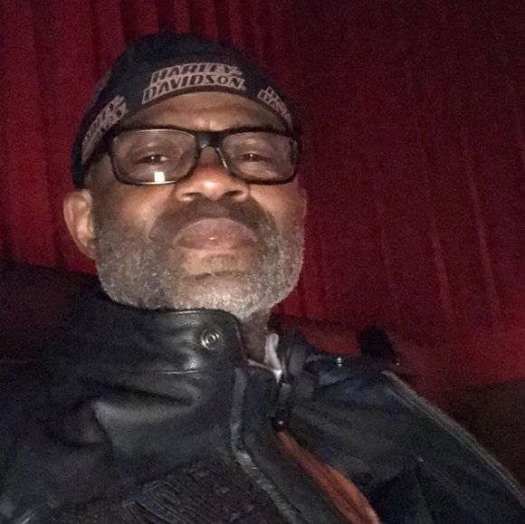 Profile Picture of David Rodgers (@davidrodgers484) on Poshmark