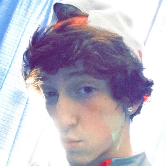 Profile Picture of Joey Giannotto (@joeygiannotto) on Poshmark
