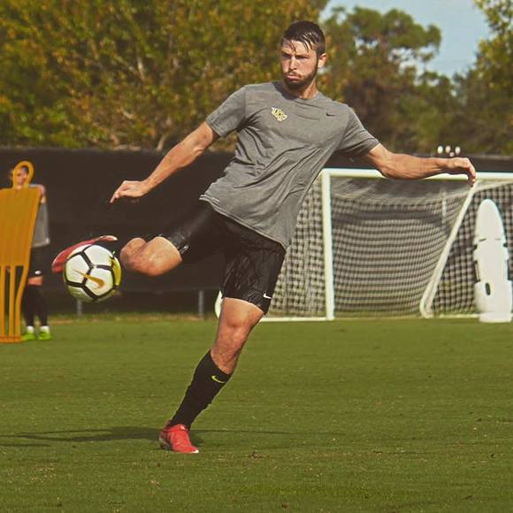 Profile Picture of Yoni Sorokin (@sorokin00) on Poshmark