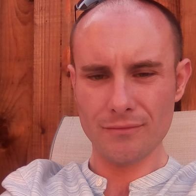 Profile Picture of Danny Humphries (@HumphriesDanny) on Twitter