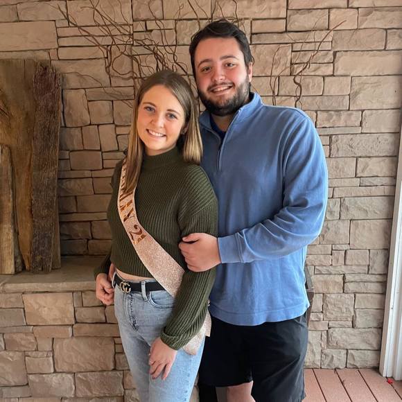 Profile Picture of Claire Curtit (@clairecurtit) on Poshmark