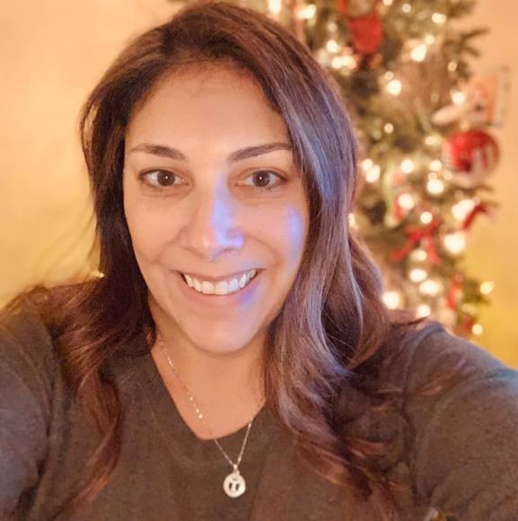 Profile Picture of Kate Finn (@krfinn) on Poshmark