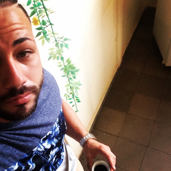 Profile Picture of Jose Gomez (@josegomez1432) on Poshmark