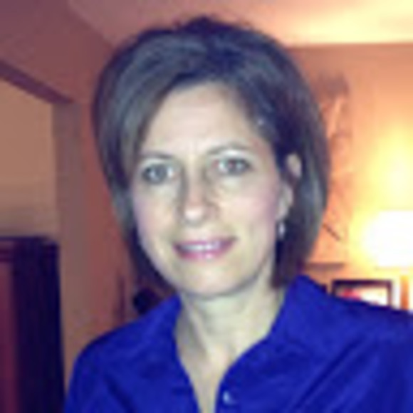 Profile Picture of Tina Steele (@steelerunner) on Poshmark