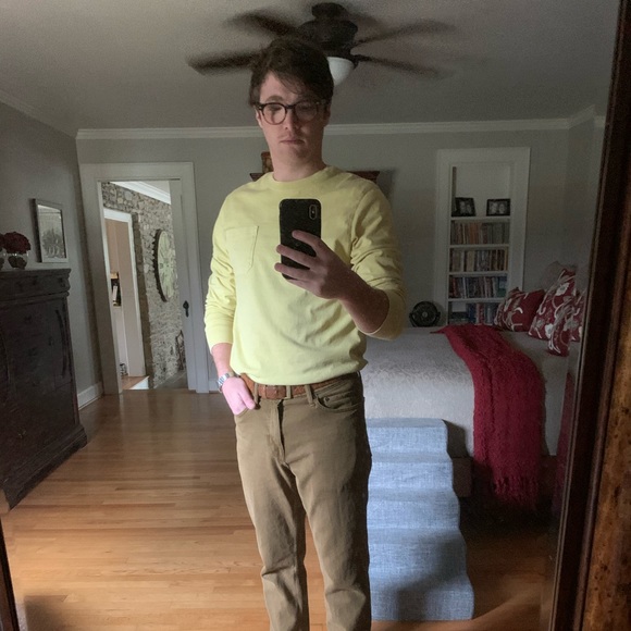 Profile Picture of Conor Murphy (@comphy100) on Poshmark