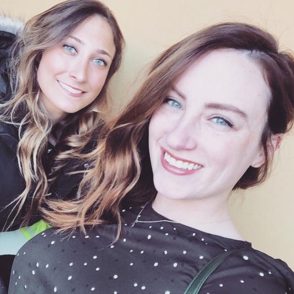 Profile Picture of Julia Braunstein (@jmb119) on Poshmark