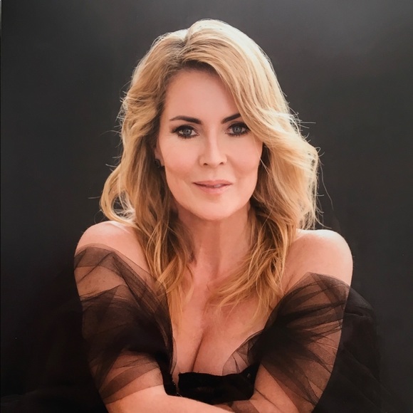 Profile Picture of Kim Barr (@kimjbarr) on Poshmark
