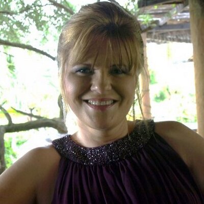 Profile Picture of Mary Jo Hansen (@MaryJolafuente) on Twitter