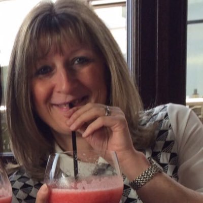 Profile Picture of Paula Skinner (@MairPaula) on Twitter