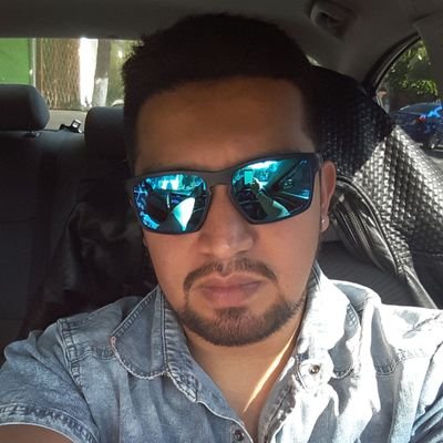 Profile Picture of Alexander Rogel (@Rogel186) on Twitter