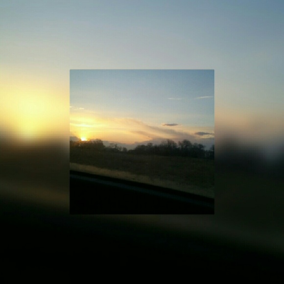 Profile Picture of Aja Synovec (@ajachristyne) on Poshmark