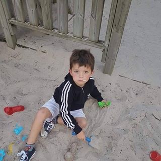 Profile Picture of Cindy Oversteyns (@cindy.oversteyns) on Facebook