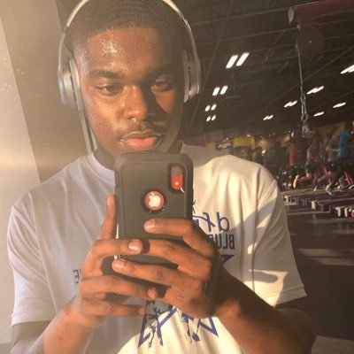 Profile Picture of Daniel Douglas (@Dad1015_) on Twitter