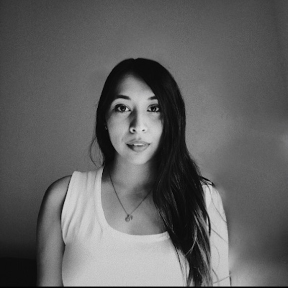 Profile Picture of Abigail Achord (@abigailachord) on Poshmark