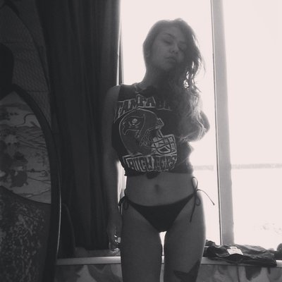 yvonne l otero - Twitter Profile Picture of yvonne l otero (@Yvonne14mm) on Twitter