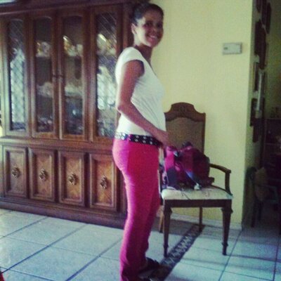 Profile Picture of Marisol Nieves (@lovesymone38) on Twitter