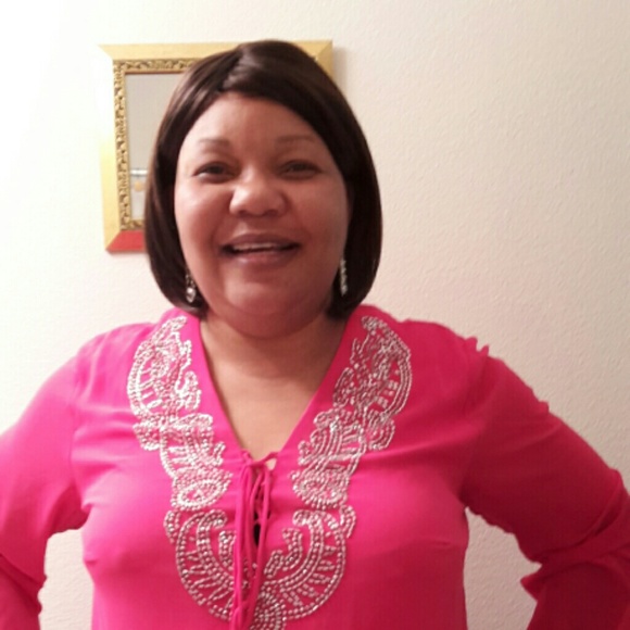 Profile Picture of Charity Maiza (@izuchi1) on Poshmark