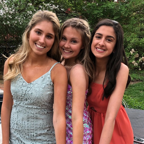 Profile Picture of Ava Gormley (@avagorm14) on Poshmark