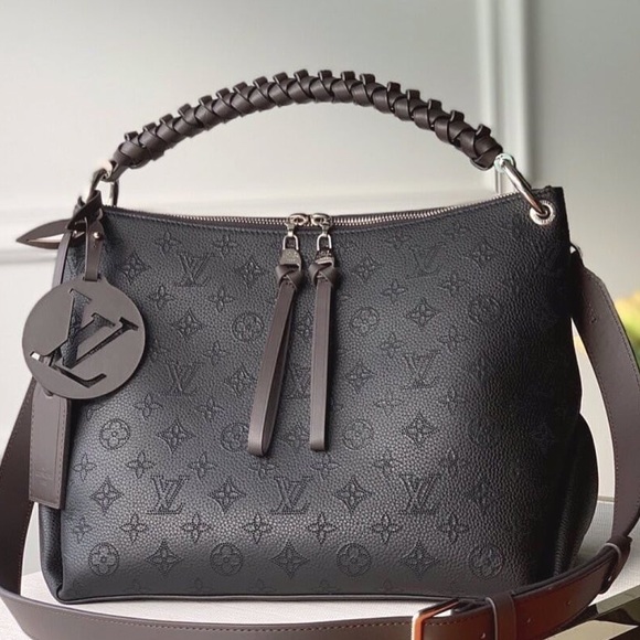 Profile Picture of Nayvis Cabana (@nayviscabana2e) on Poshmark