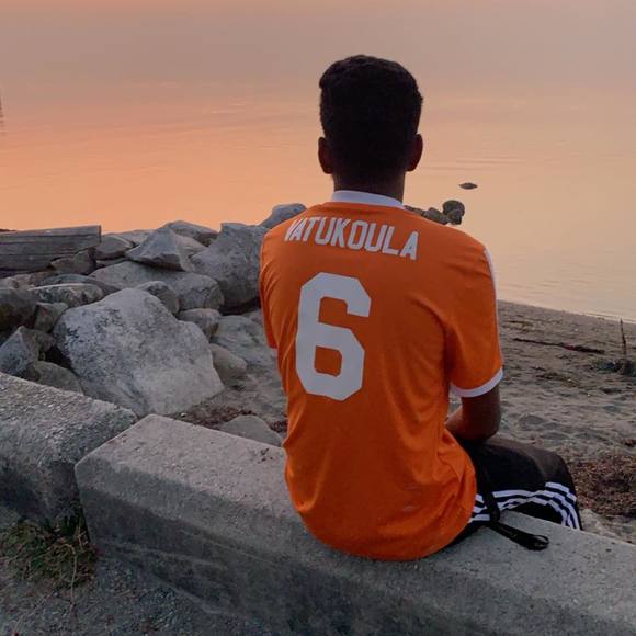 Profile Picture of Vishua Vishant (@jeevn2000) on Poshmark