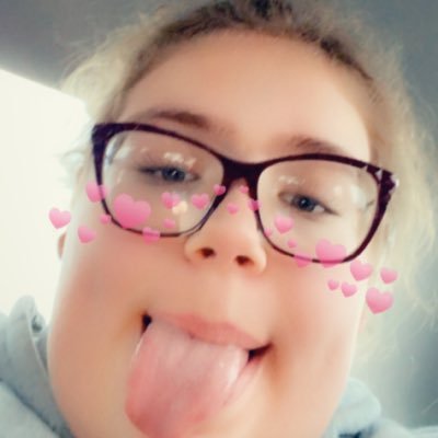 Profile Picture of Hailey Miles (@HaileyMiles17) on Twitter