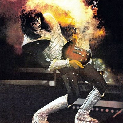 Profile Picture of John E. Pea (@JohnEPea) on Twitter